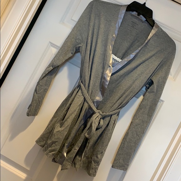 Motherhood Maternity Other - Maternity 3 piece sleepwear